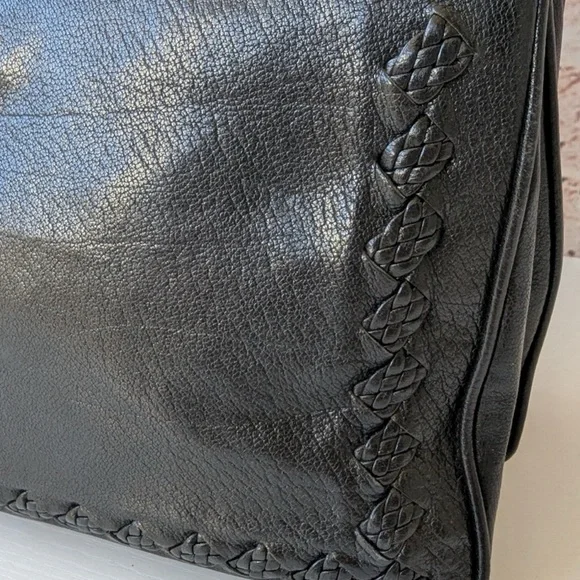 Bottega Veneta Black Leather Bag - Picture 4 of 11